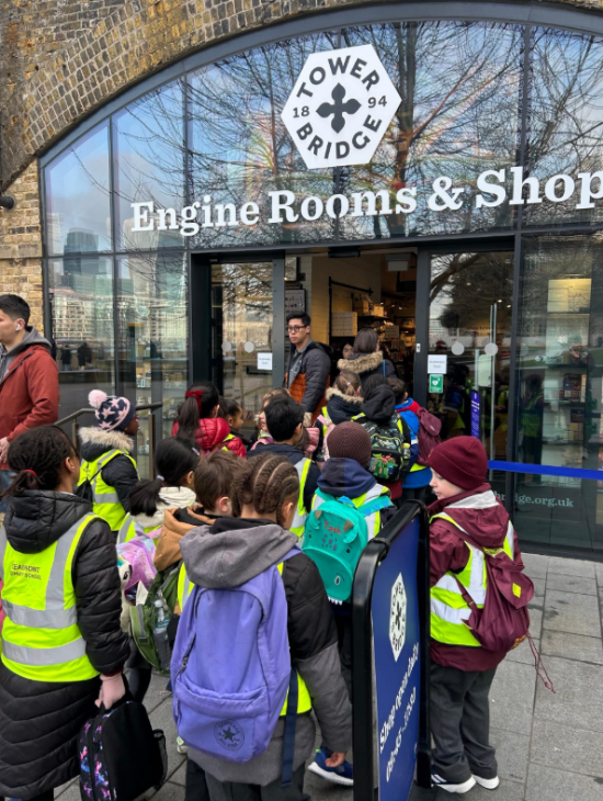 Tower Bridge Tour and Workshop for Y3